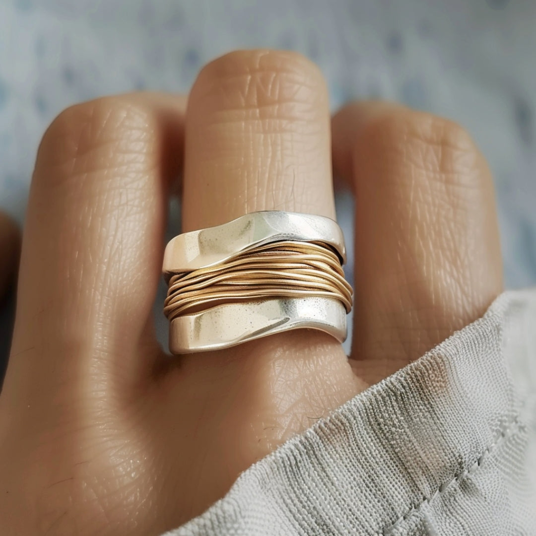 Golden Current Ring