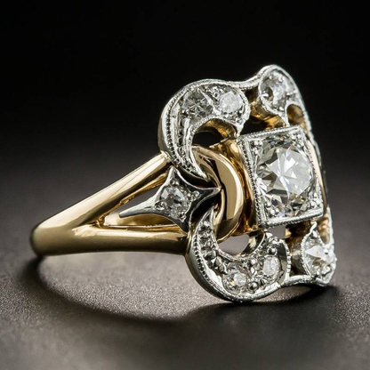 Evelyn Regal Diamond Ring