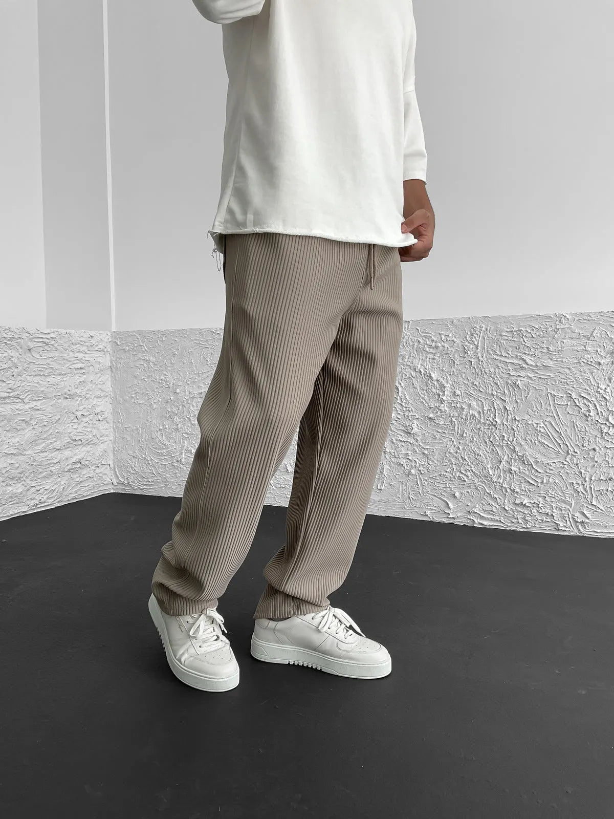 Ryan Relaxed Fit Trousers