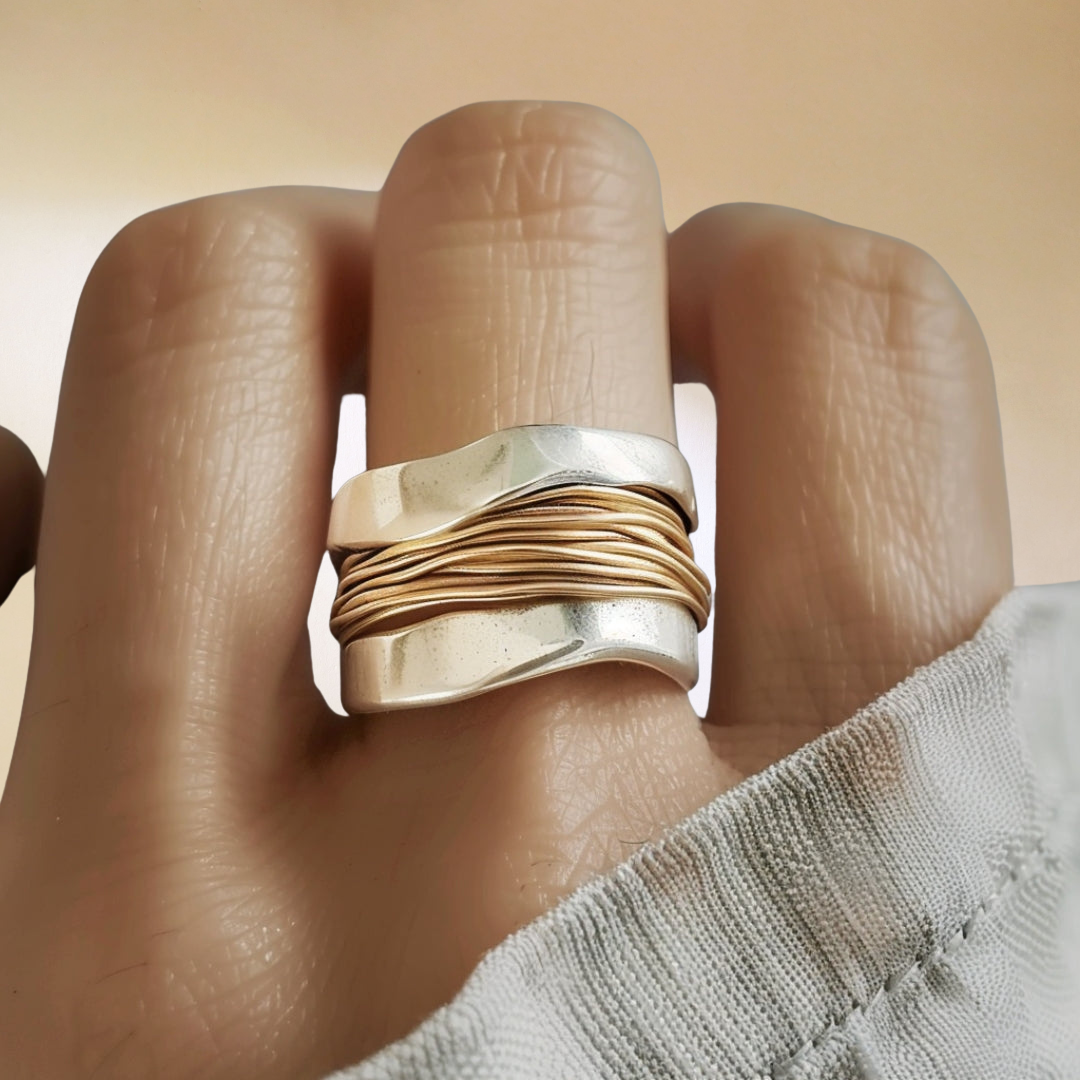 Golden Current Ring